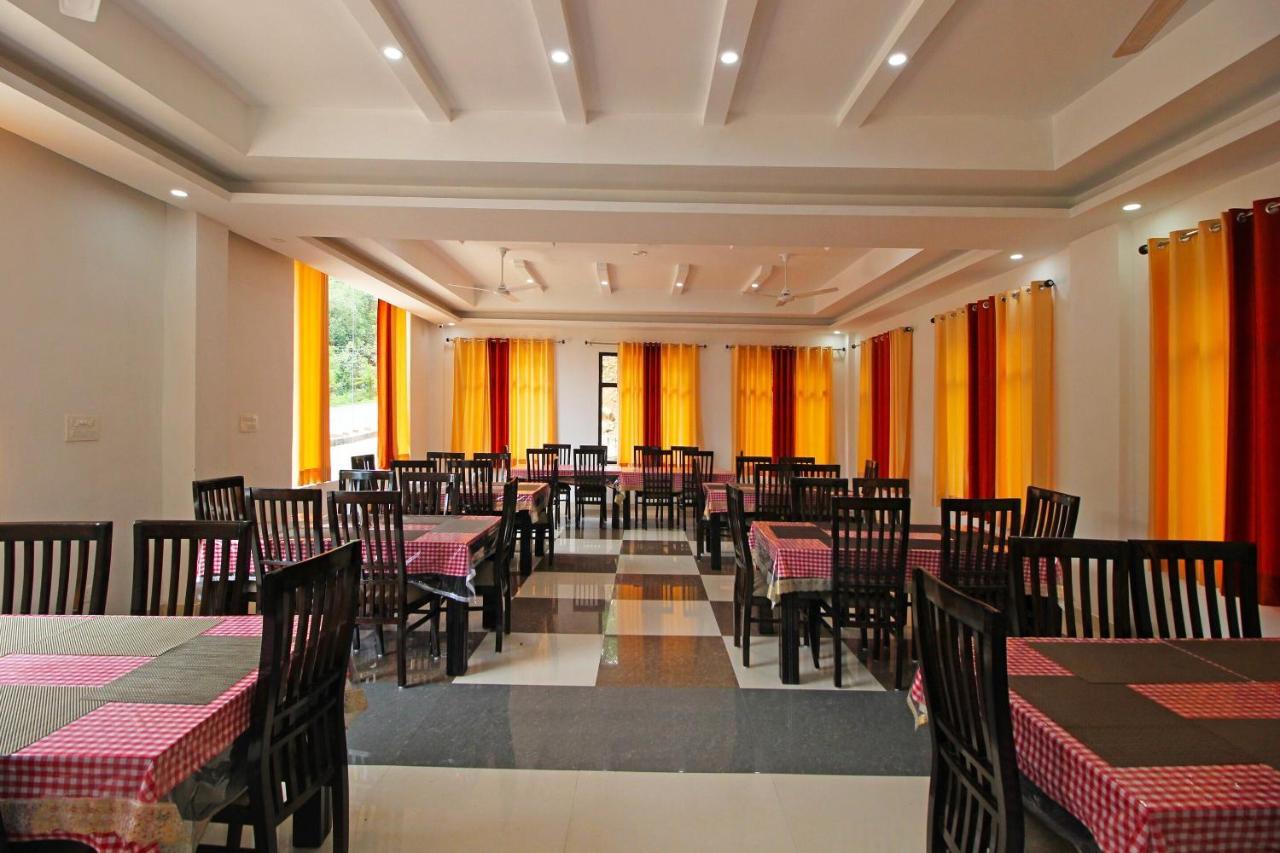 Oyo Hotel Chandni Dharamshala Exteriör bild