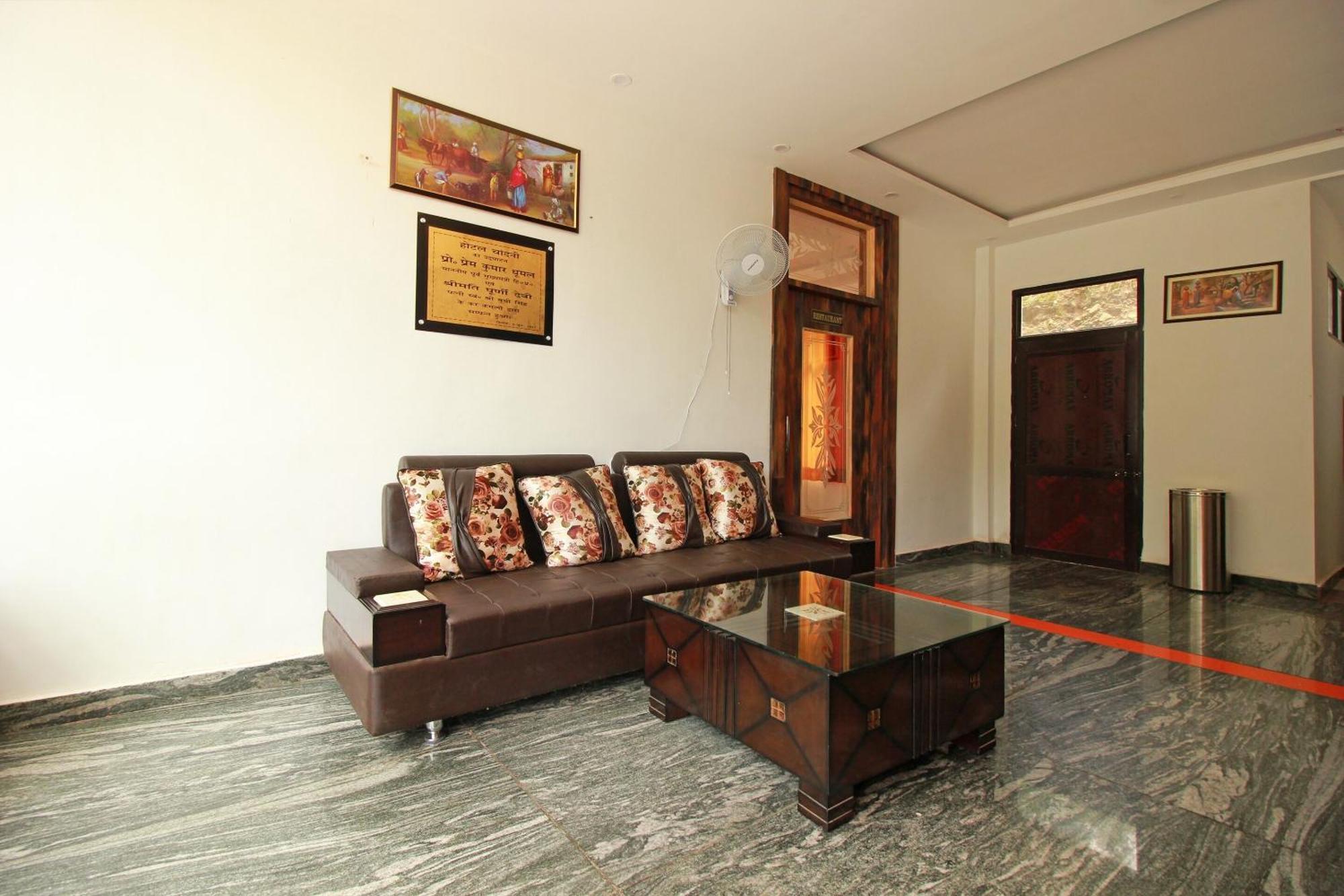 Oyo Hotel Chandni Dharamshala Exteriör bild