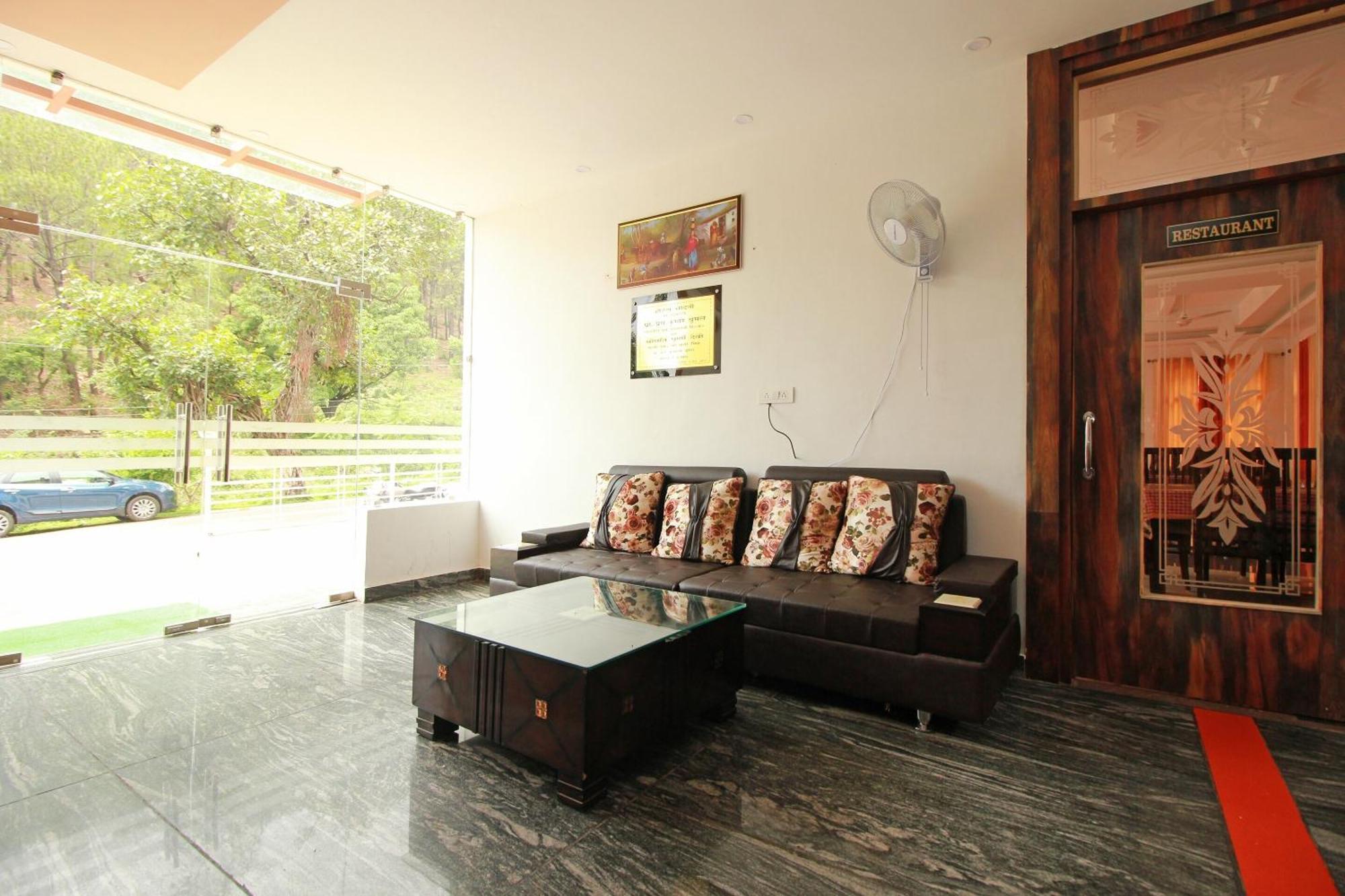 Oyo Hotel Chandni Dharamshala Exteriör bild
